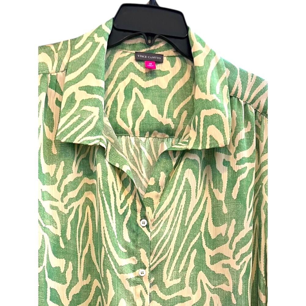 Vince Camuto Abstract Zebra Print Blouse Ruffle Top | Plus 3X, Green Cream NEW - Picture 12 of 14